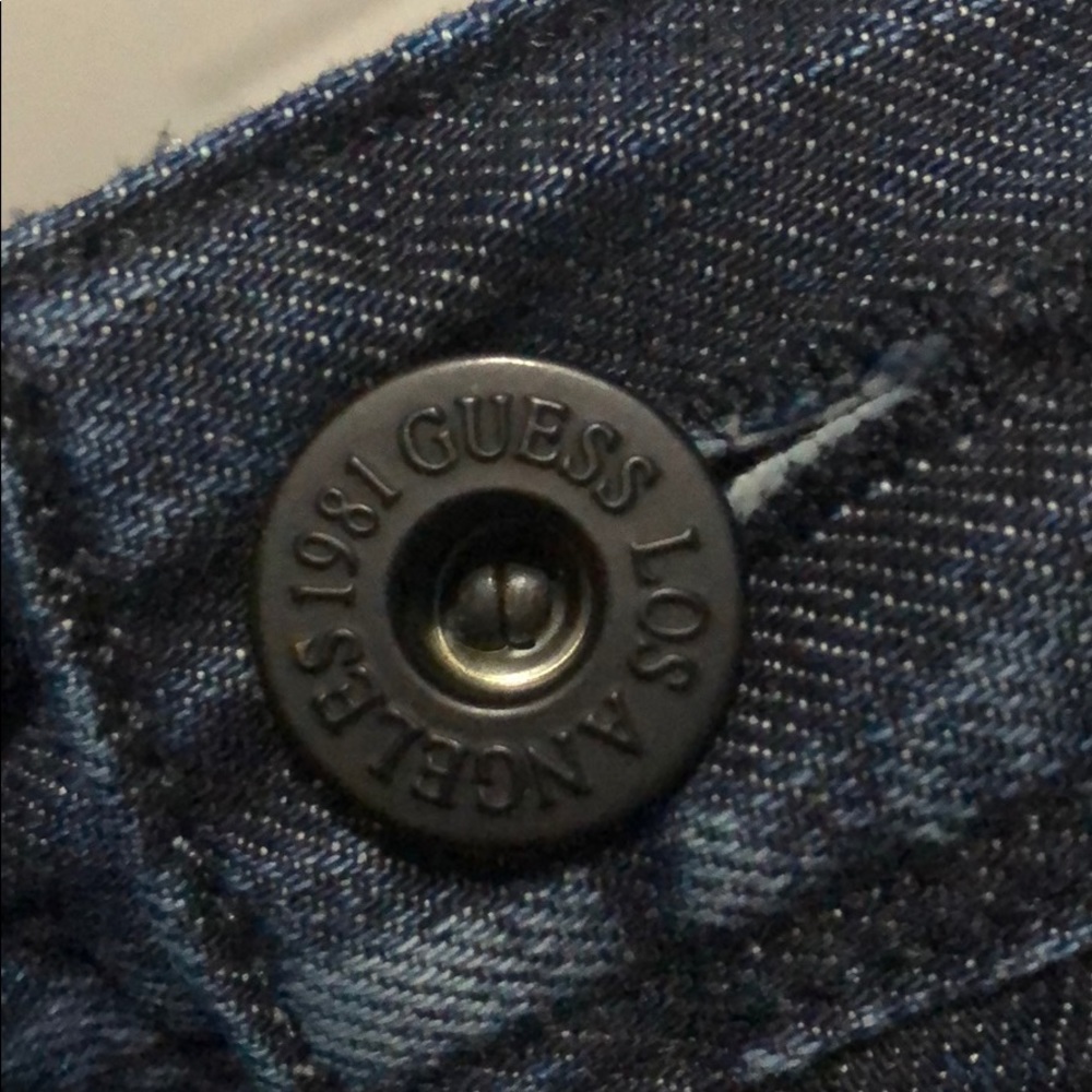GUESS Jeans - Picture 6 of 8